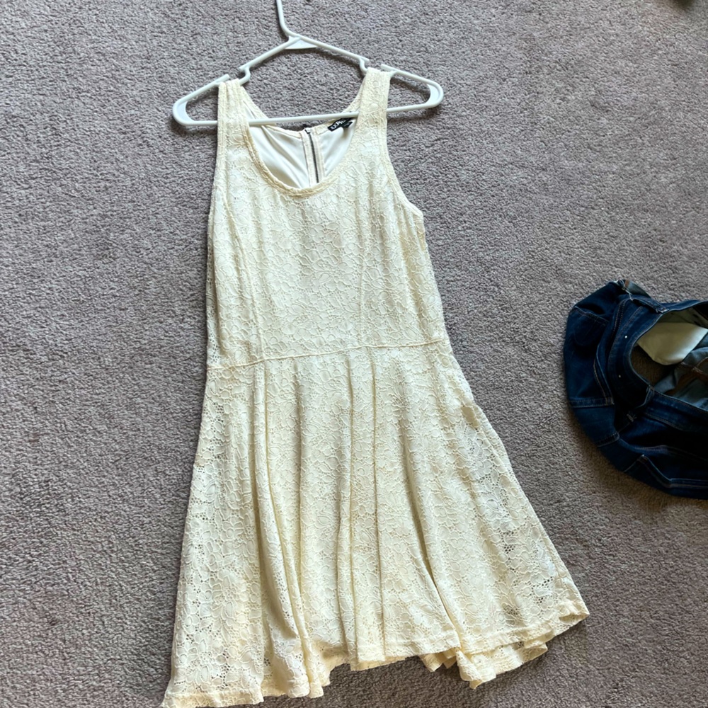 EXPRESS DRESS